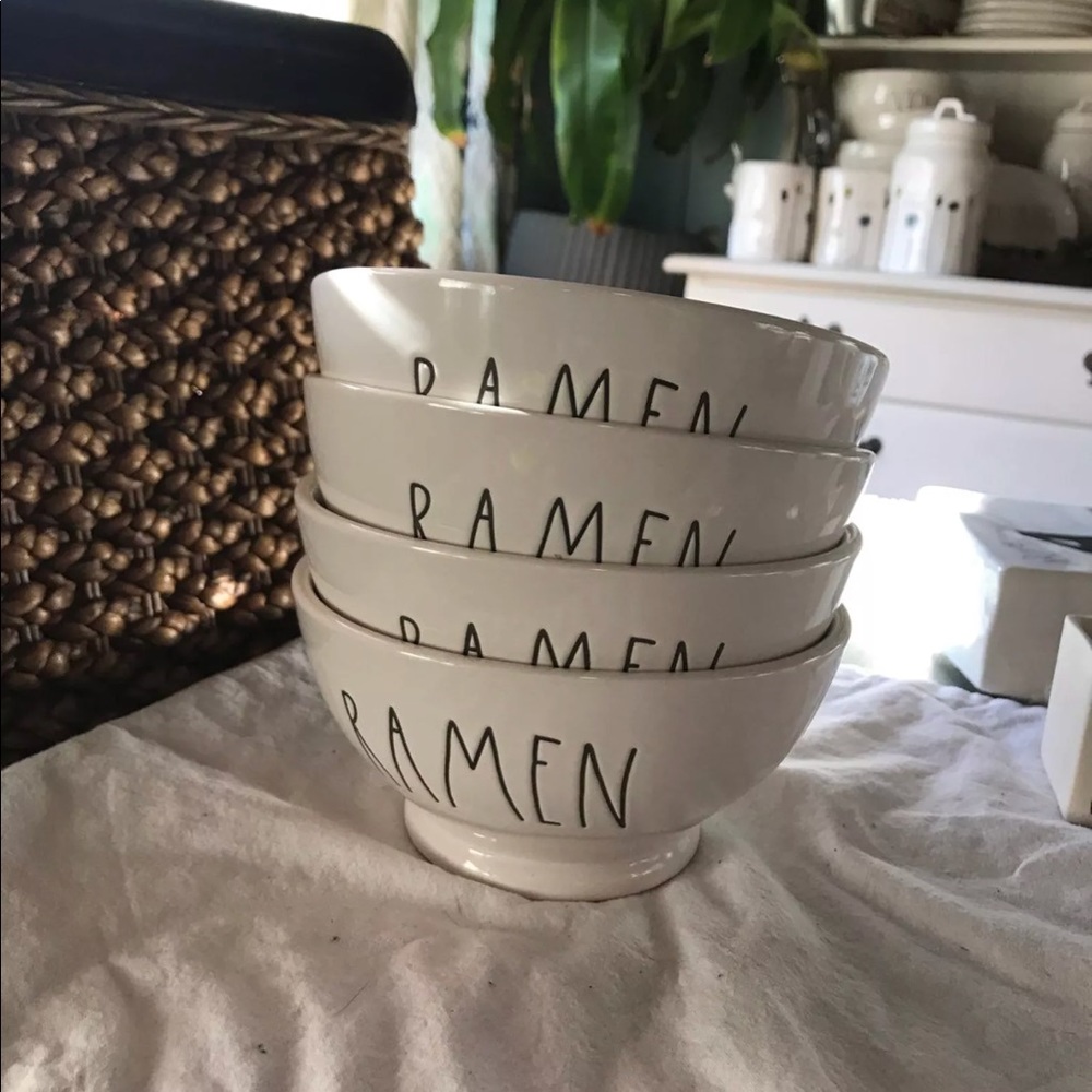 Rae Dunn ramen bowls x4